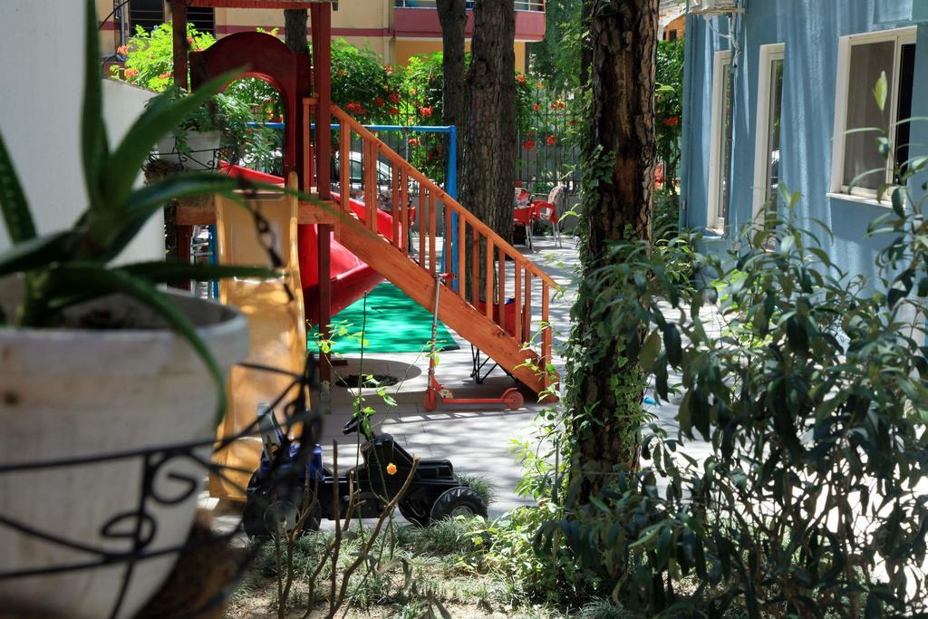 Hotel Princi I Vogel Velipoje Ngoại thất bức ảnh