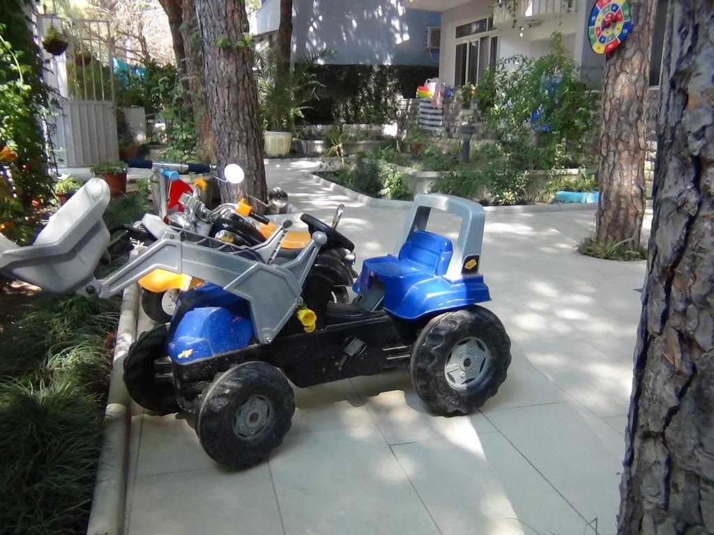 Hotel Princi I Vogel Velipoje Ngoại thất bức ảnh